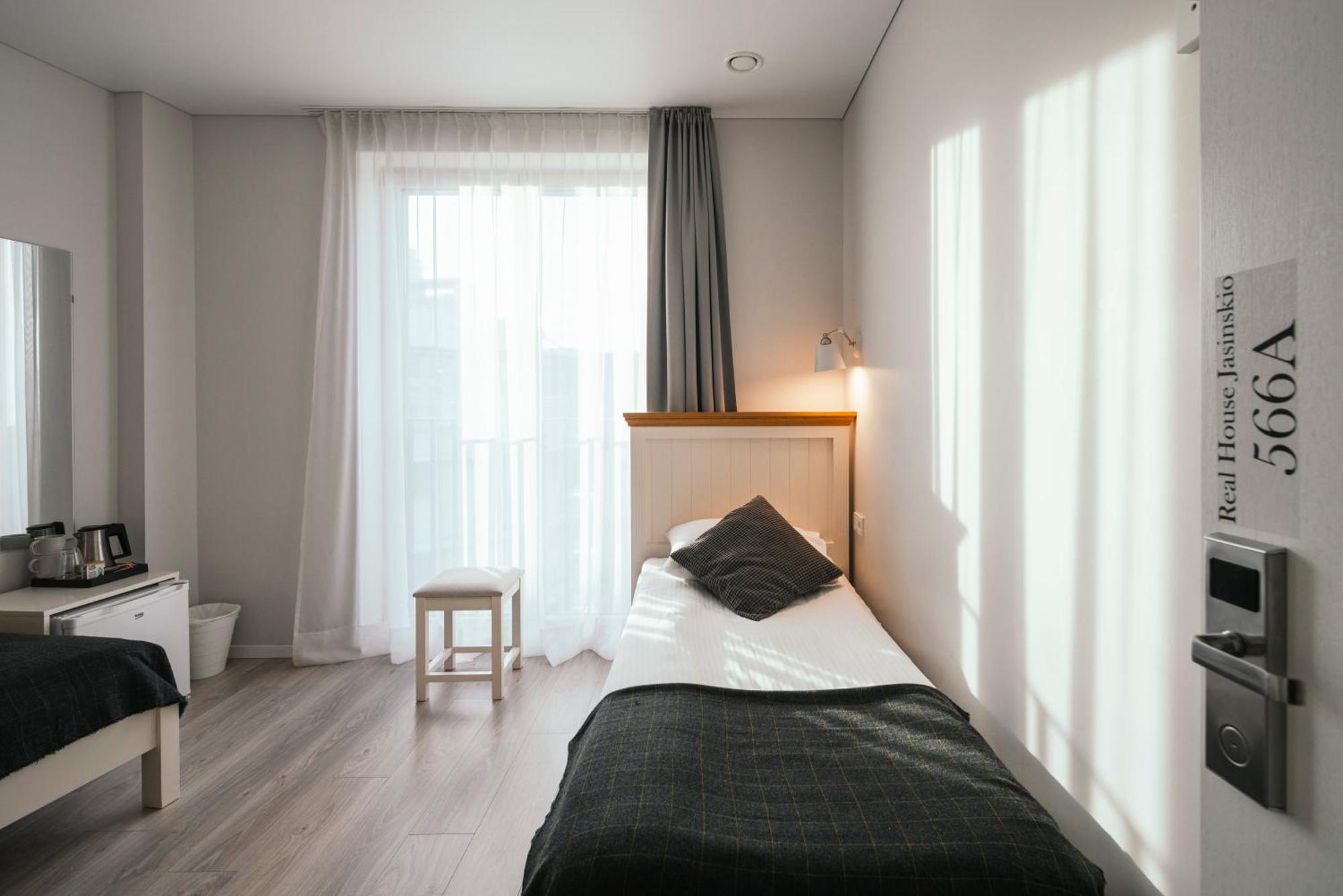 J14A I Rooms & Apartments Automated Self Check-In Vilna Habitación foto